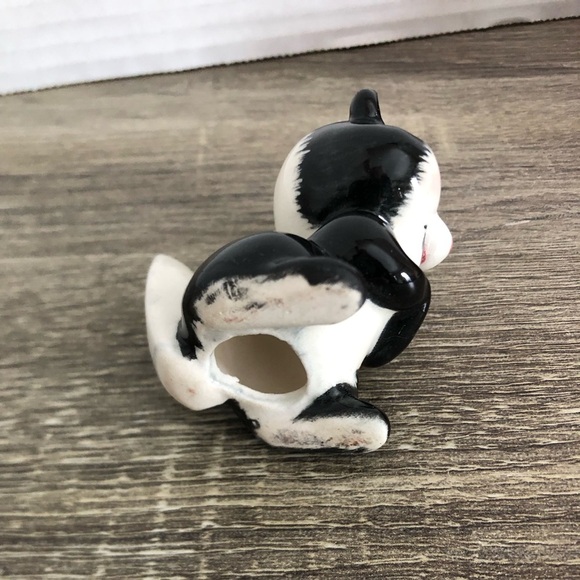 Vtg Anthropomorphic Skunk Figurine - Picture 7 of 12